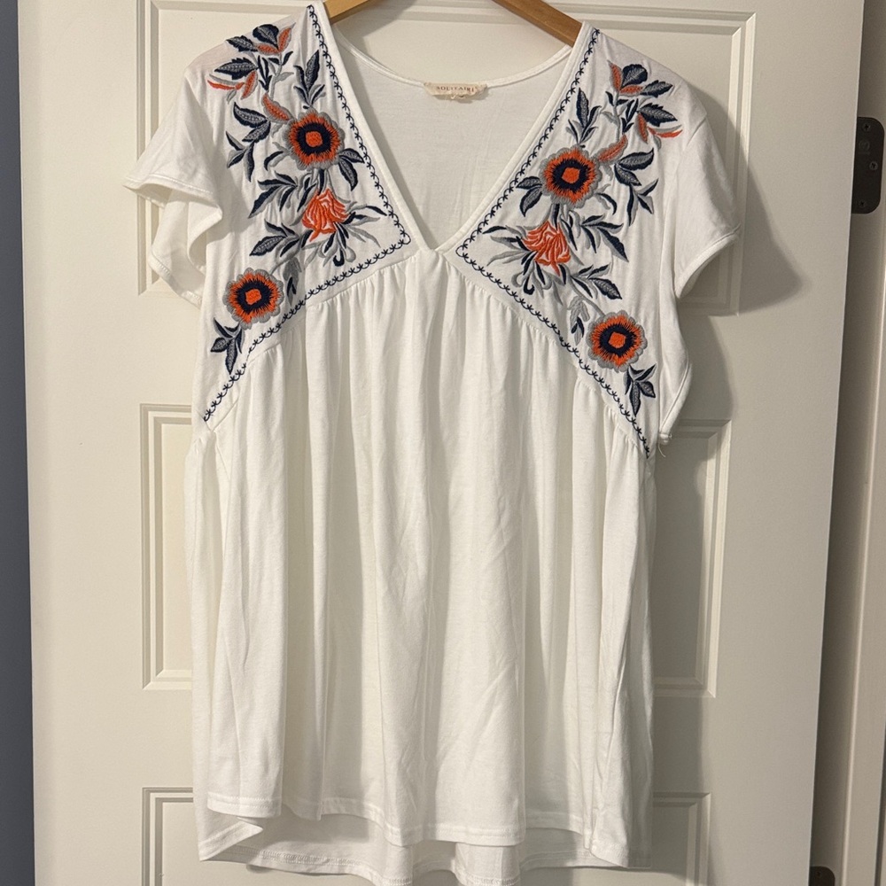 NWOT Solitaire White Top with Orange and Blue Embroidery, large